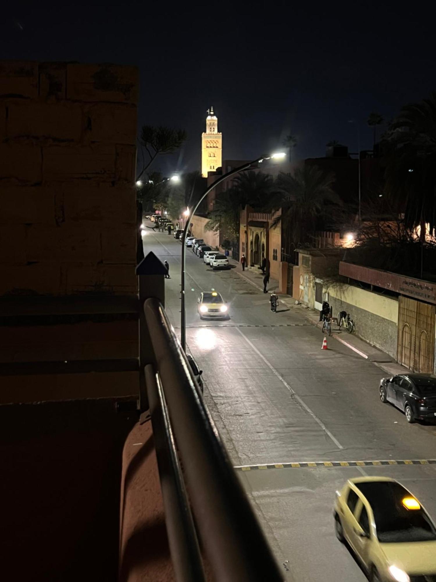 Riad La Rose Des Sables Marrakesh Exteriör bild
