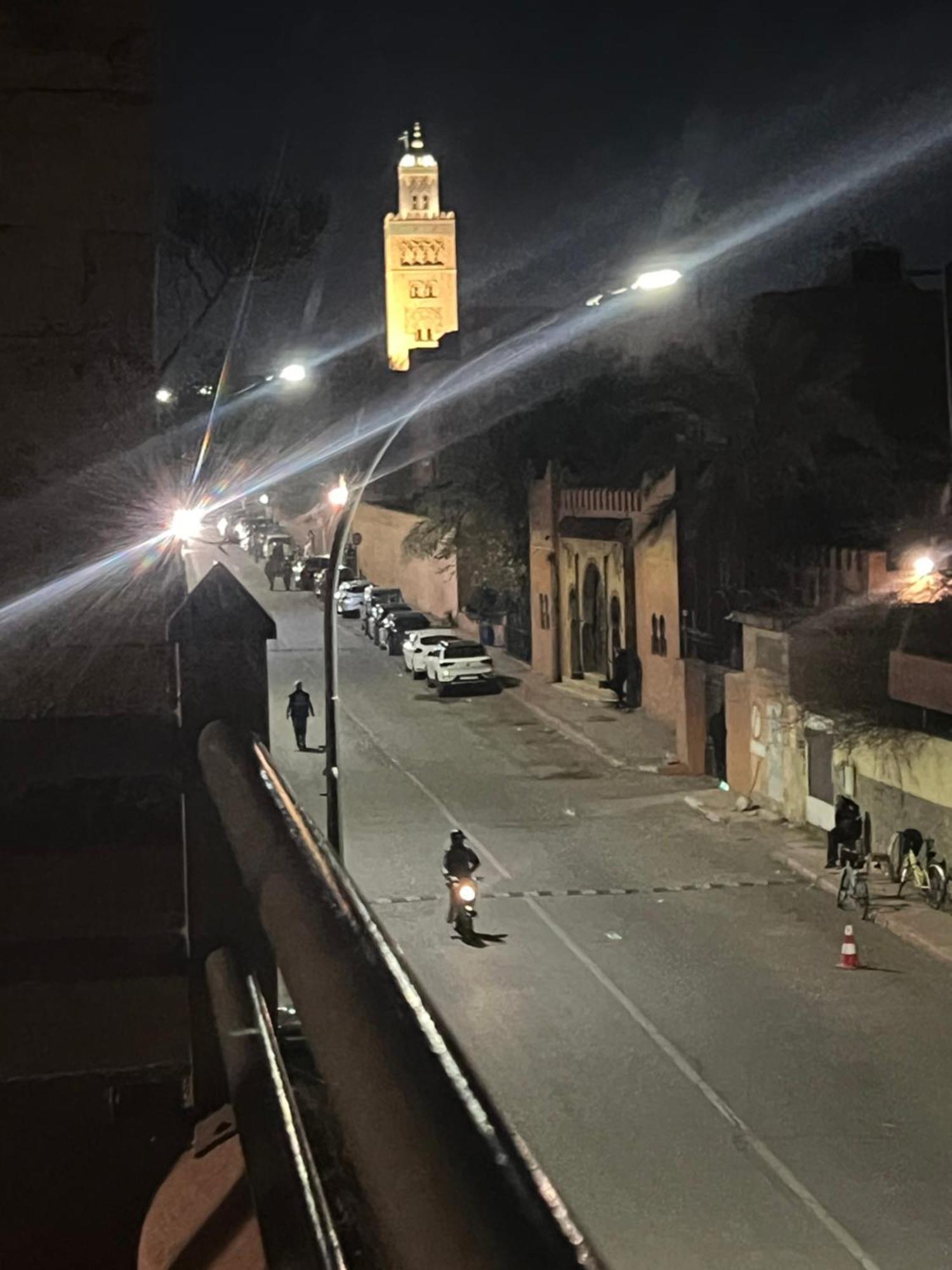 Riad La Rose Des Sables Marrakesh Exteriör bild