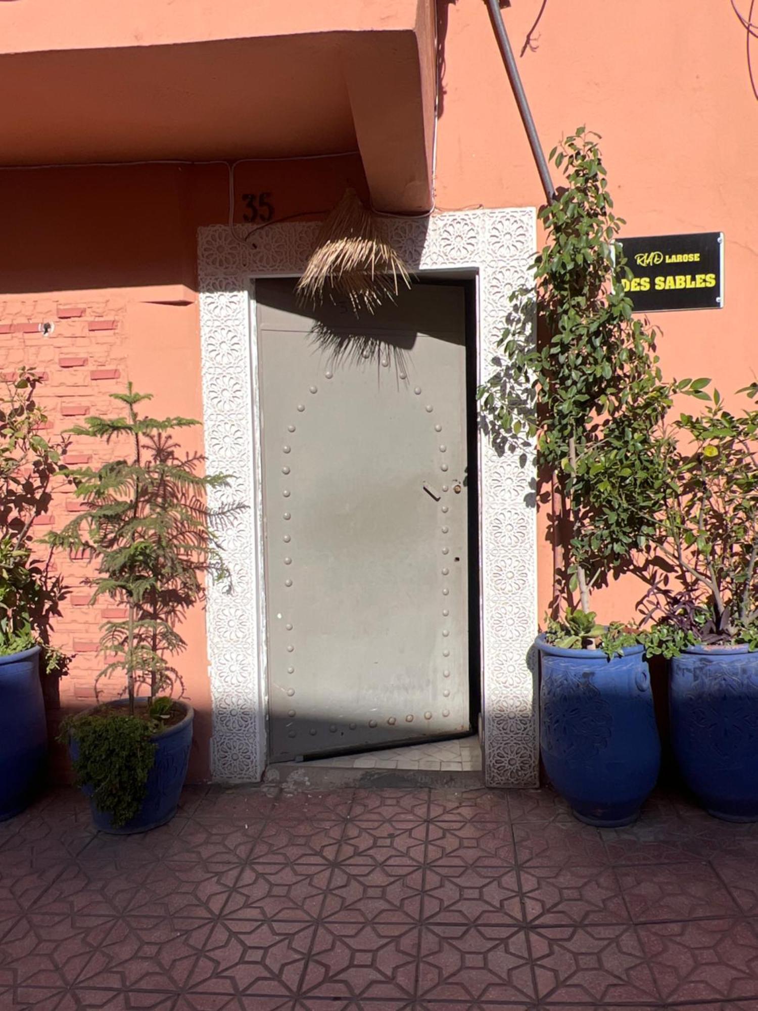 Riad La Rose Des Sables Marrakesh Exteriör bild