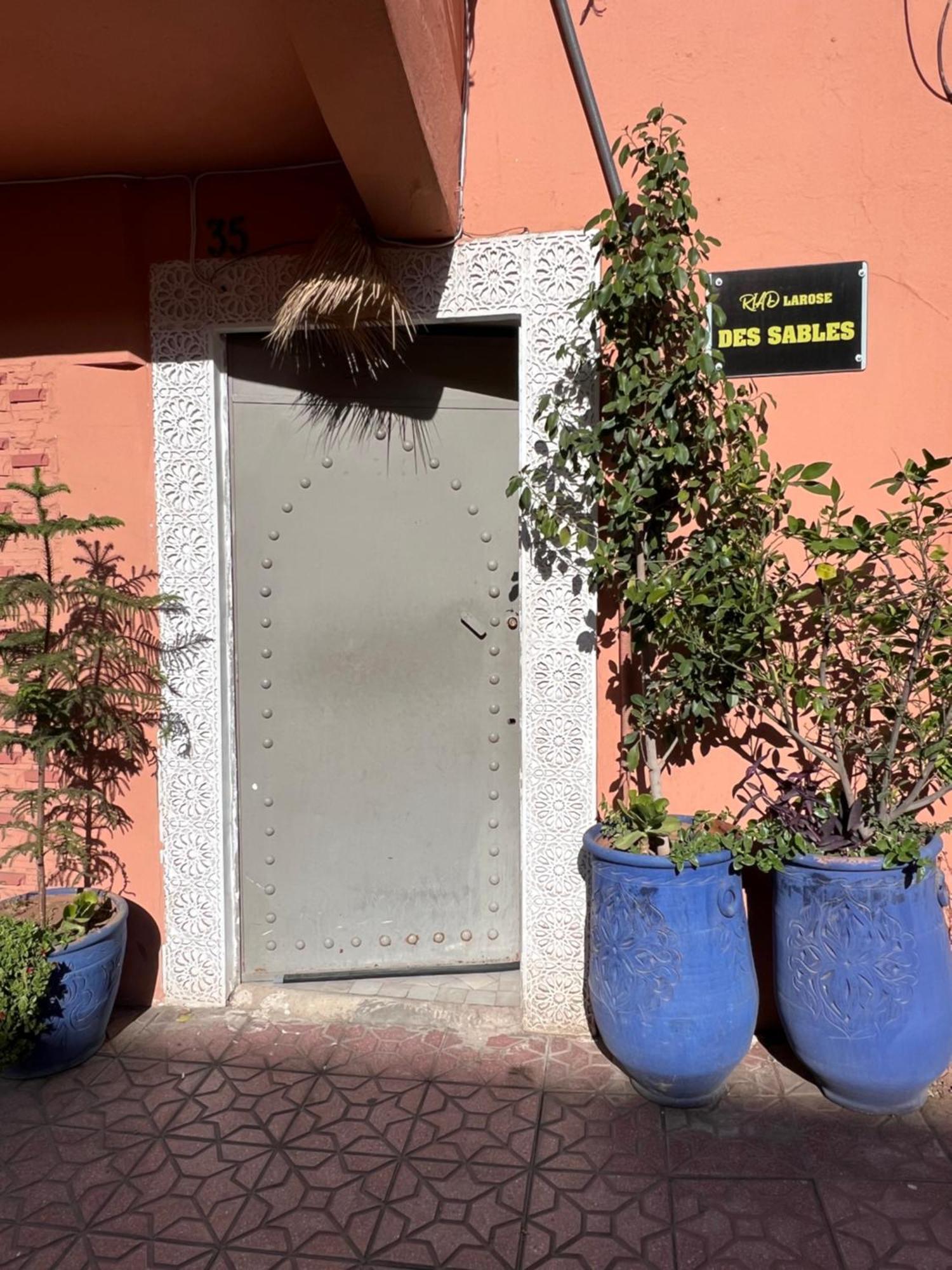 Riad La Rose Des Sables Marrakesh Exteriör bild