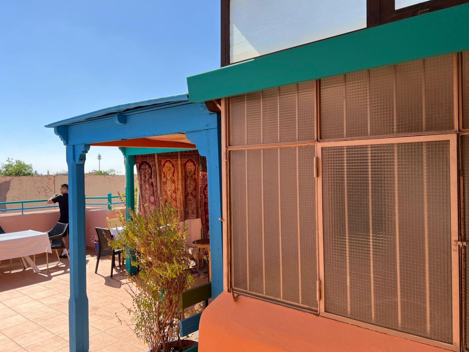 Riad La Rose Des Sables Marrakesh Exteriör bild